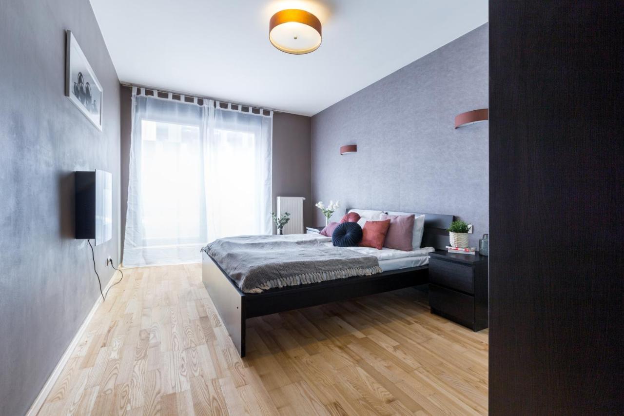 Friendhouse Angel Апартаменти